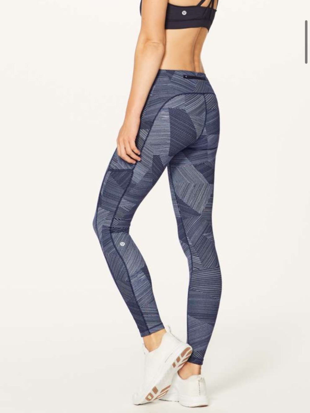 Lululemon Speed Up Tight Size 2 Full on Luxtreme